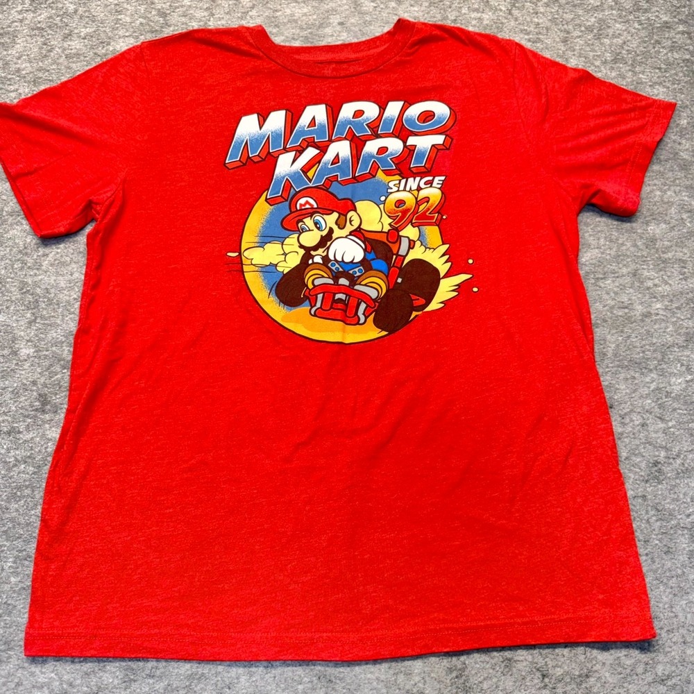 Mario Kart Since '92 Video Game T-Shirt Men's Large Red Short Sleeve Crew Neck